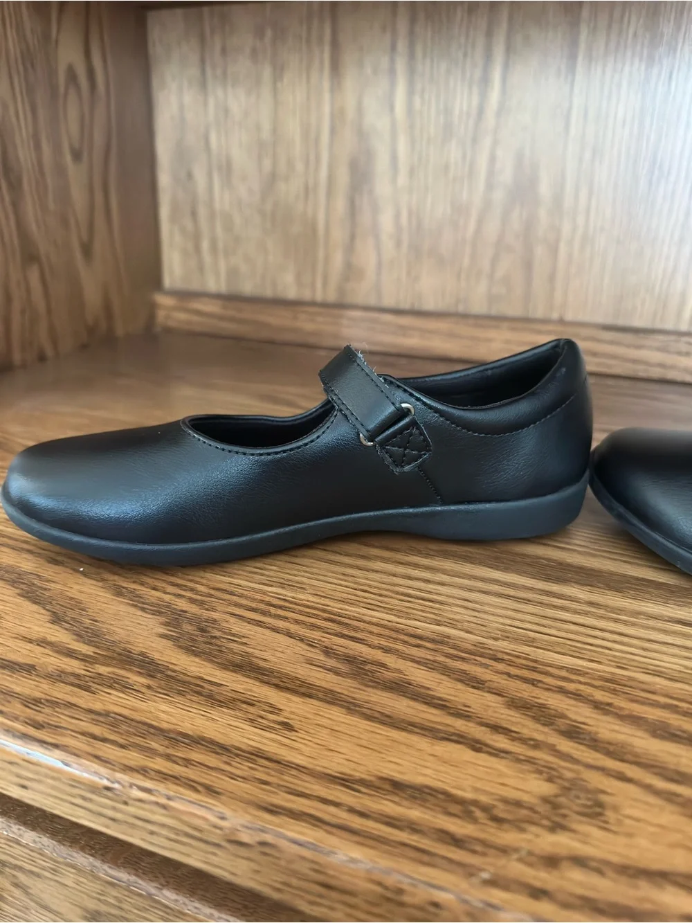 Hush Puppies Girl Lexi Mary Jane Flat, Black, 3.6 Youth Cushion US HP853927